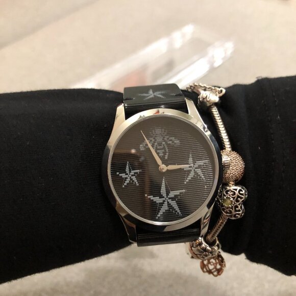 Gucci G-Timeless Bee and Star Holgram Quartz Watch, 38 mm - Picture 4 of 6